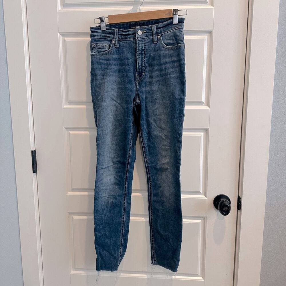 Lucky Brand Women's Skinny Jeans in Faded Blue